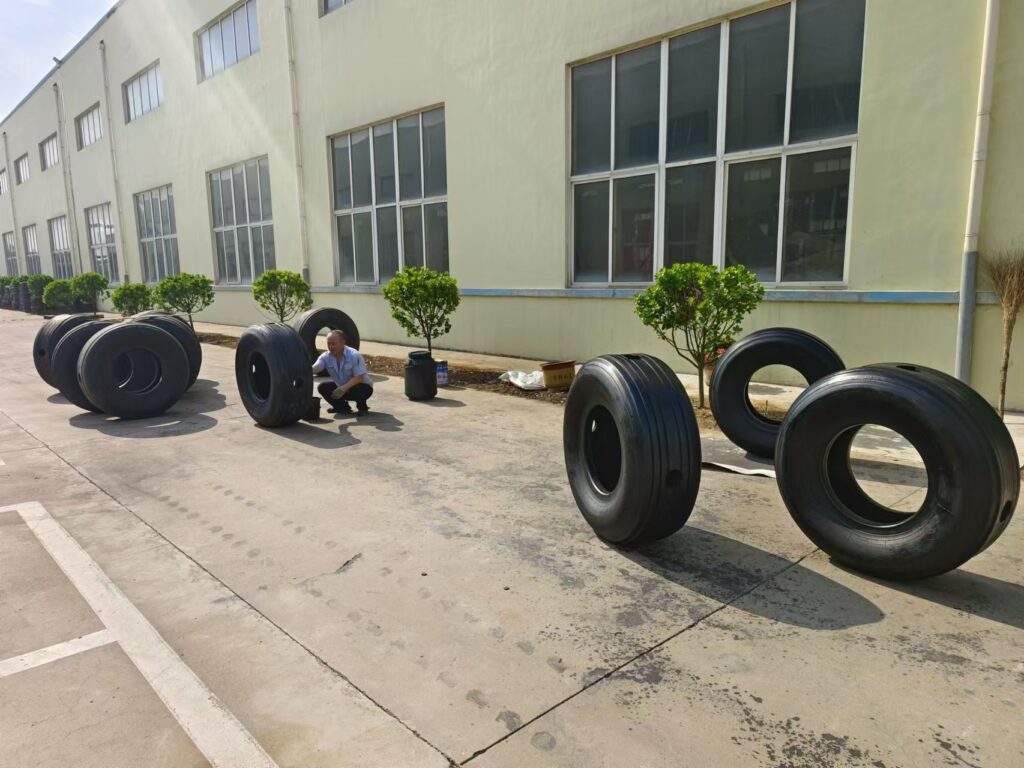 Aircraft safety fender