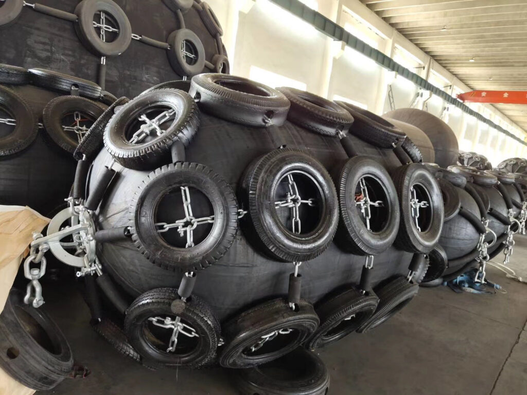 Pneumatic rubber fender